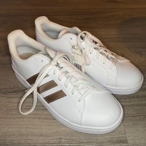 adidas grand court metallic